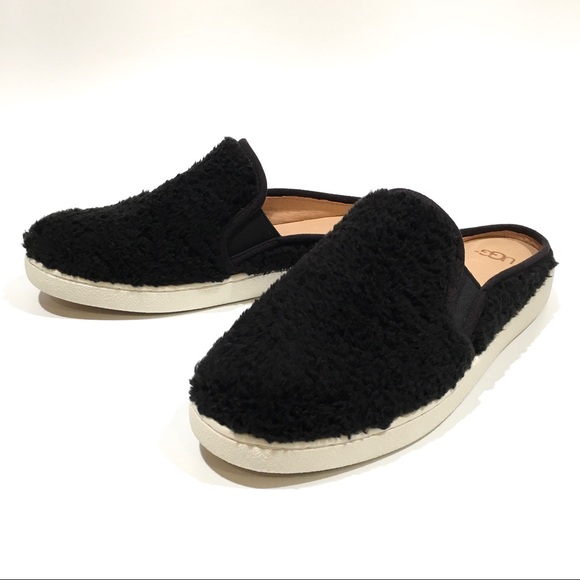 UGG Luci Slip-on Fuzzy Sneakers -Black Faux Fur -US 10 -NEW - Picture 5 of 8